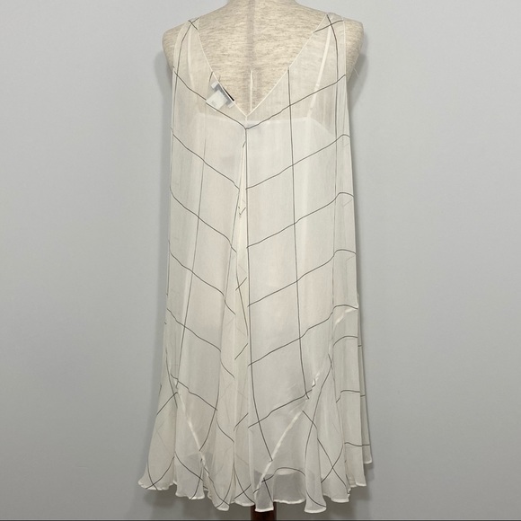 Club Monaco Sleeveless Minidress 8 - Picture 4 of 12